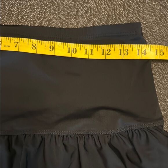 Island Escape Black Bubble Swim Skort size medium - Picture 6 of 7